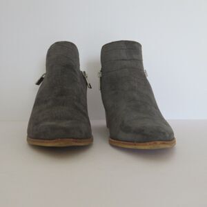Dolce Vita Gray Suede Western Point Toe Side Zipper Clog Mules Size 8.5